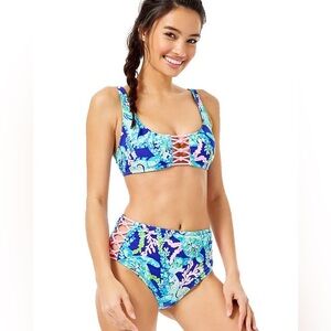 Lilly Pulitzer Gemini Bikini Set Turtle Villa Size 4